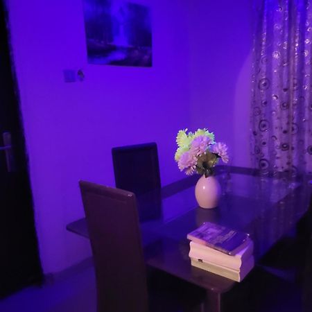 Edo Home 贝宁城 外观 照片